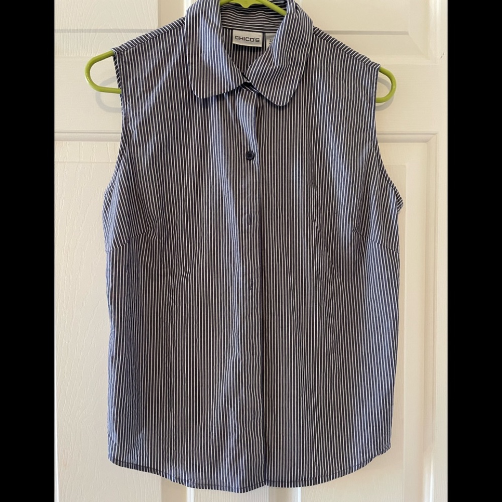 Chico’s Peter-Pan collared shirt